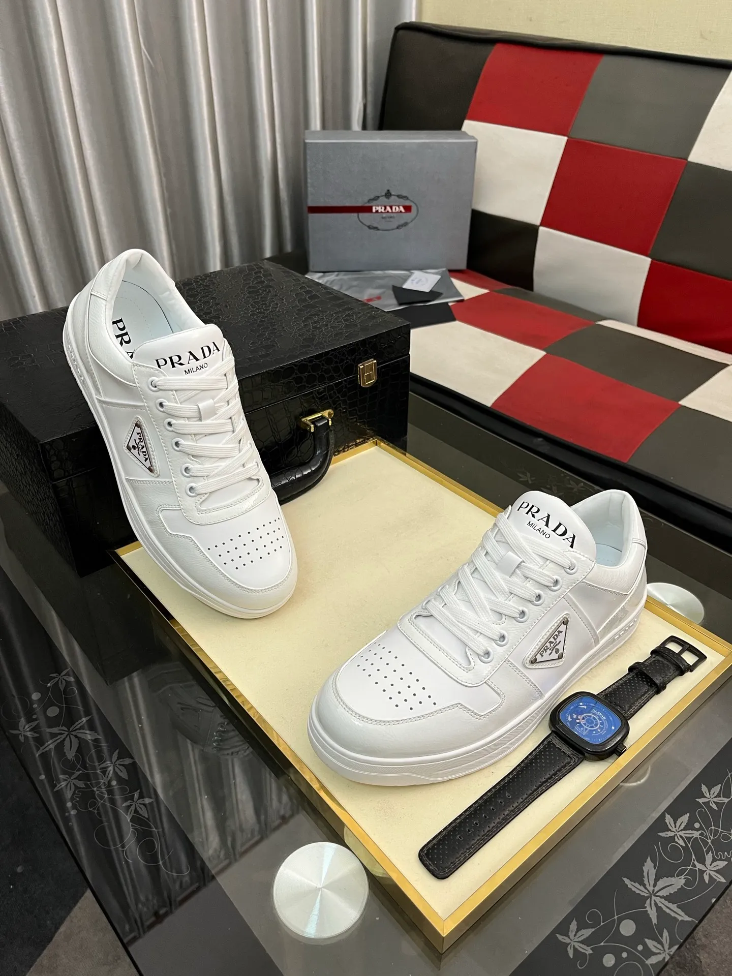 Men's shoes 💰560⌚️⌚️【PRADA】Prada - high-end quality original order 🔍🔍🔍 casual sports shoes - upper: 🔝 Nappa calfskin, brand high satin hollow canvas, shoe body sewn brand metal fasteners, tongue injection molded brand logo - lining: water-dyed cowhide - outsole: ultra-light TPU foam rubber; two-color molded outsole -Ultra-high quality control and fine workmanship: highlighted (high-end, extravagance, and class) -Size: 38-444️⃣colors available